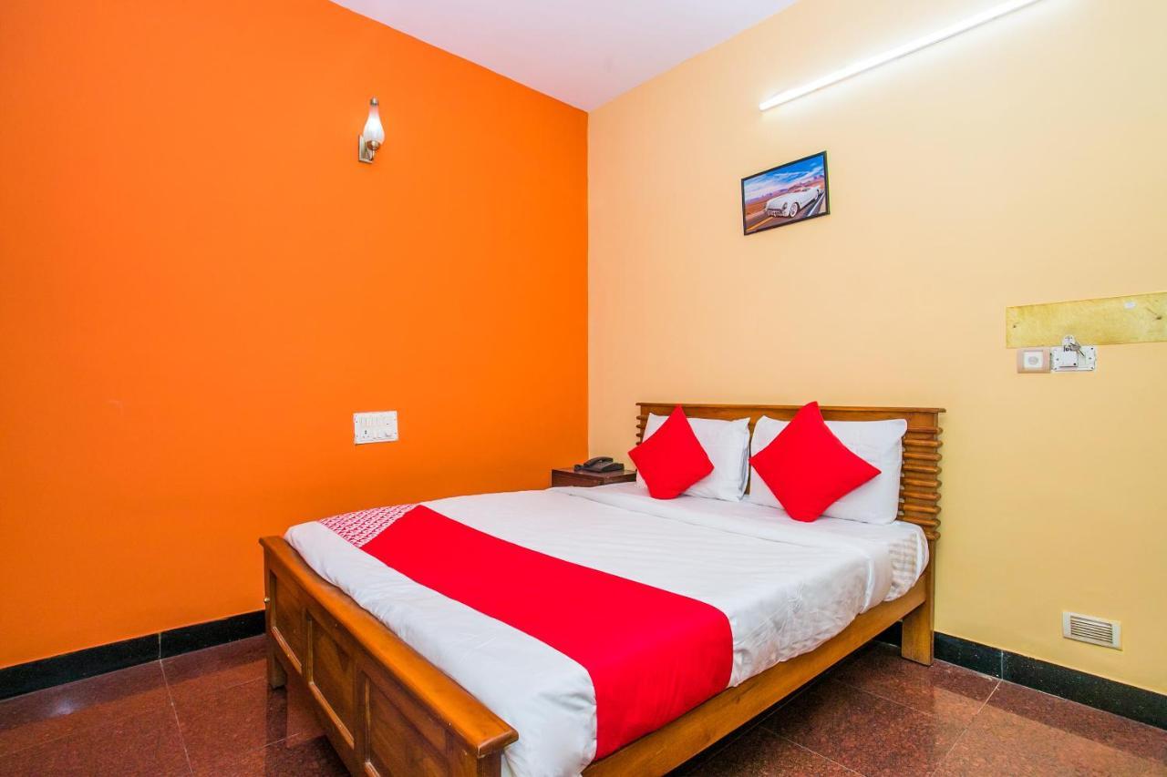 Priyanka Residency Hotel Bangalore Exterior foto